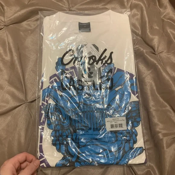 ❌SOLD❌ 🏰 Crooks & Castles Tee - Picture 4 of 5